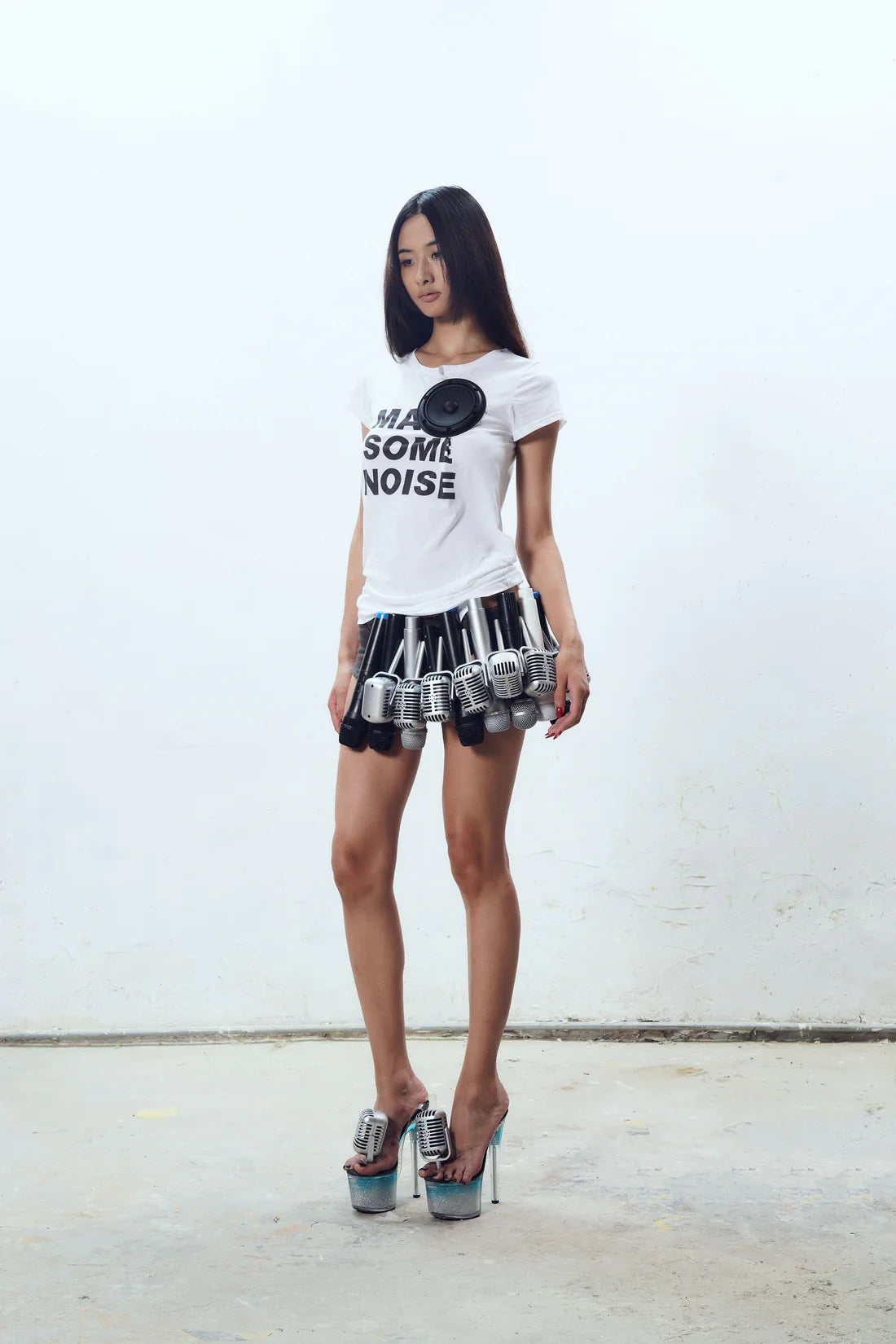 TE.COM“MAKE SOME NOISE” T-SHIRT