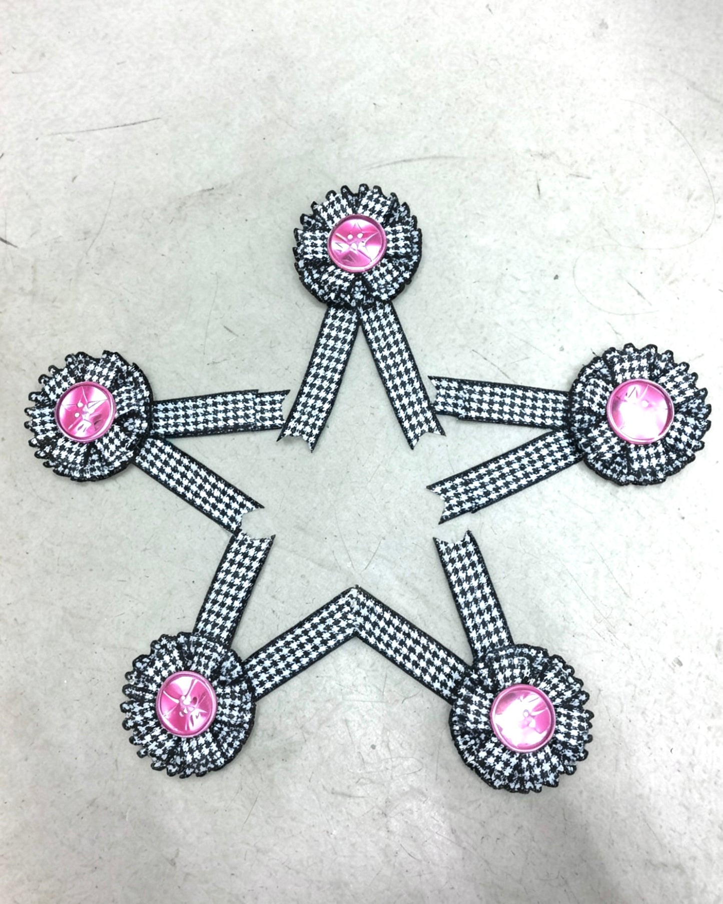 Swing Houndstooth Badge