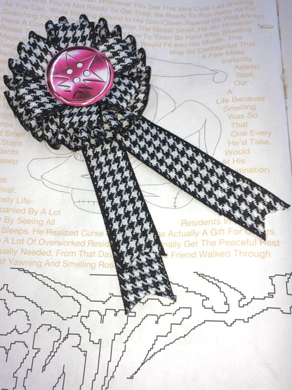 Swing Houndstooth Badge