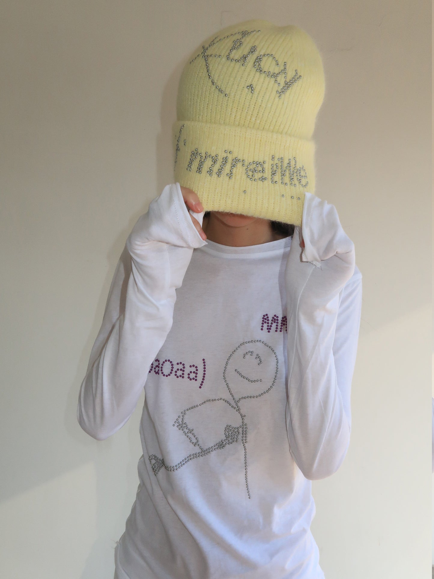 TexEvasion Sparkling Rhinestone Knit Cap